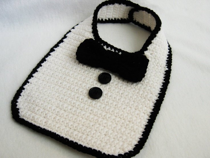 CROCHET PATTERN Tuxedo Bib (Size: 0-12 months) Permission to sell finished items. $4.99, via Etsy.