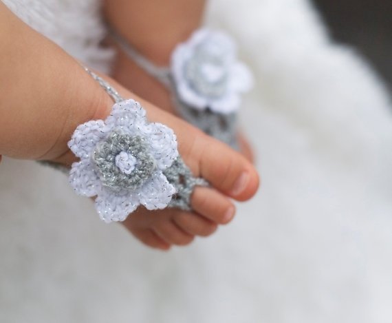 Baby crochet "sandals"  The little Diva WILL have exceptional footwear!