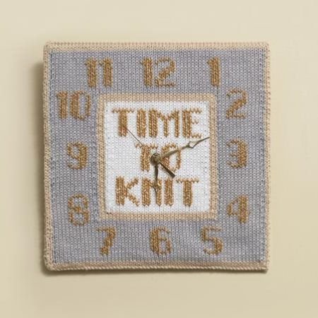 womans-weekly-shop-knitted-Clock